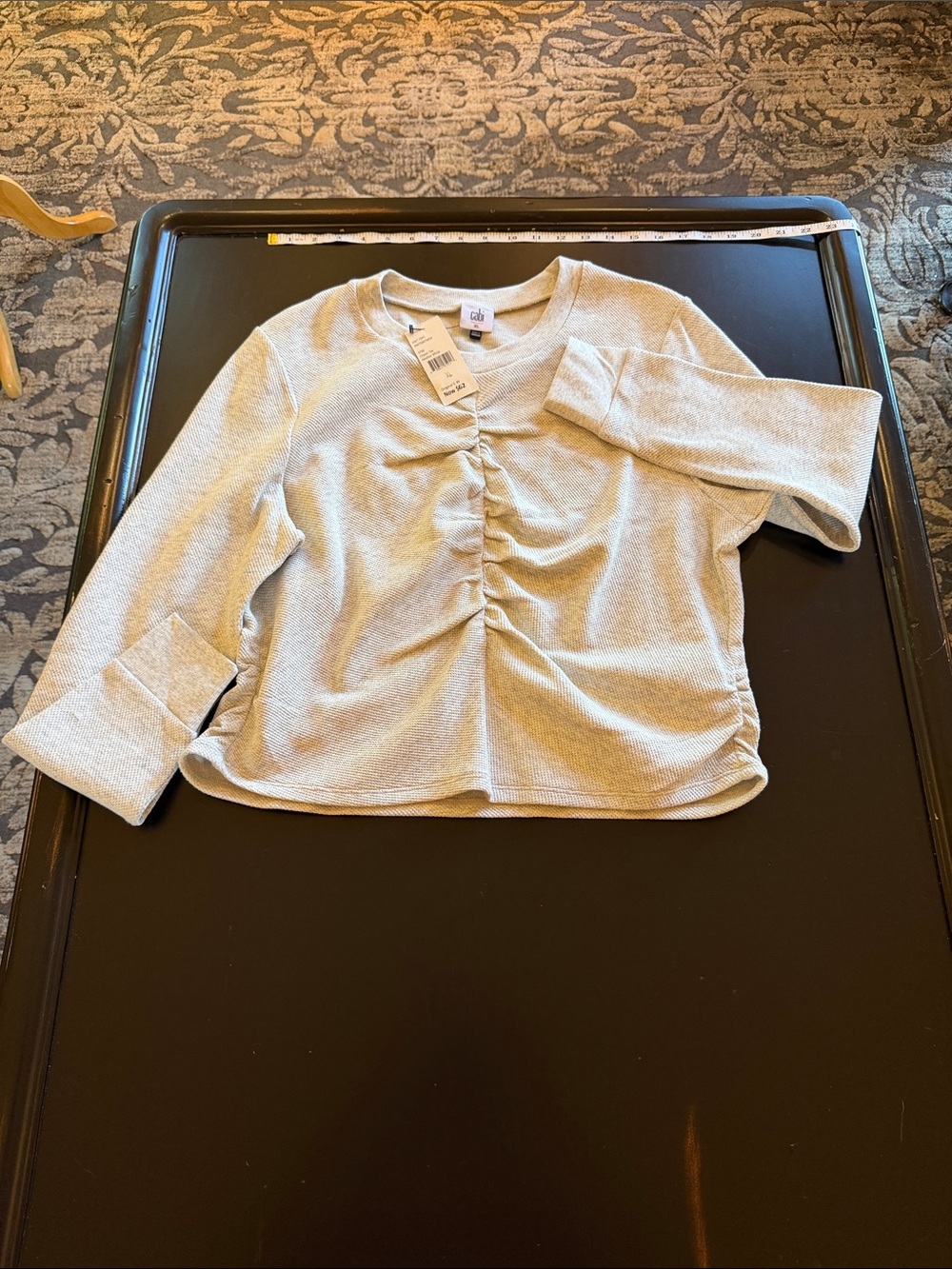 Cabi chaser tee Light Gray Ruched Long Sleeve Top